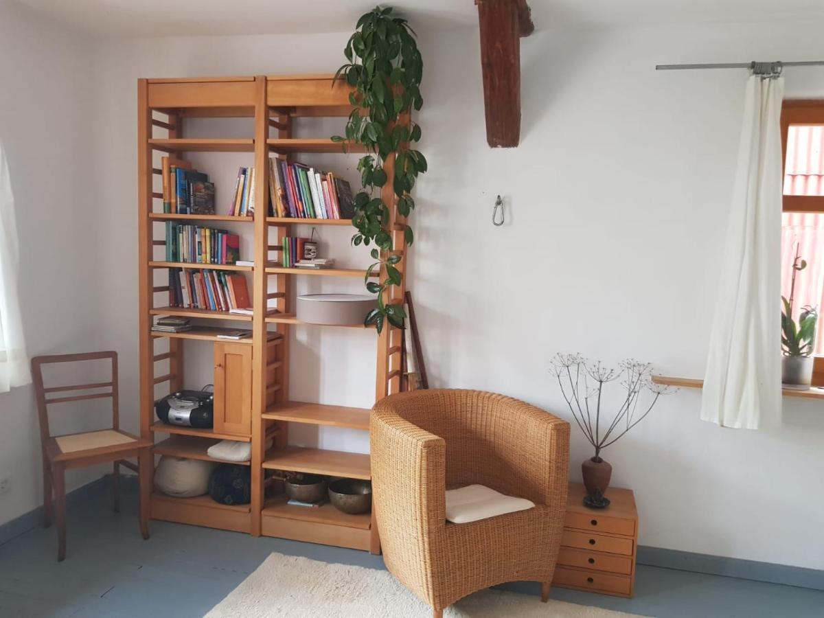 Aeltestes Haus In Quentel - Ferienwohnung 2 Mit Dachterrasse Lichtenau Eksteriør billede
