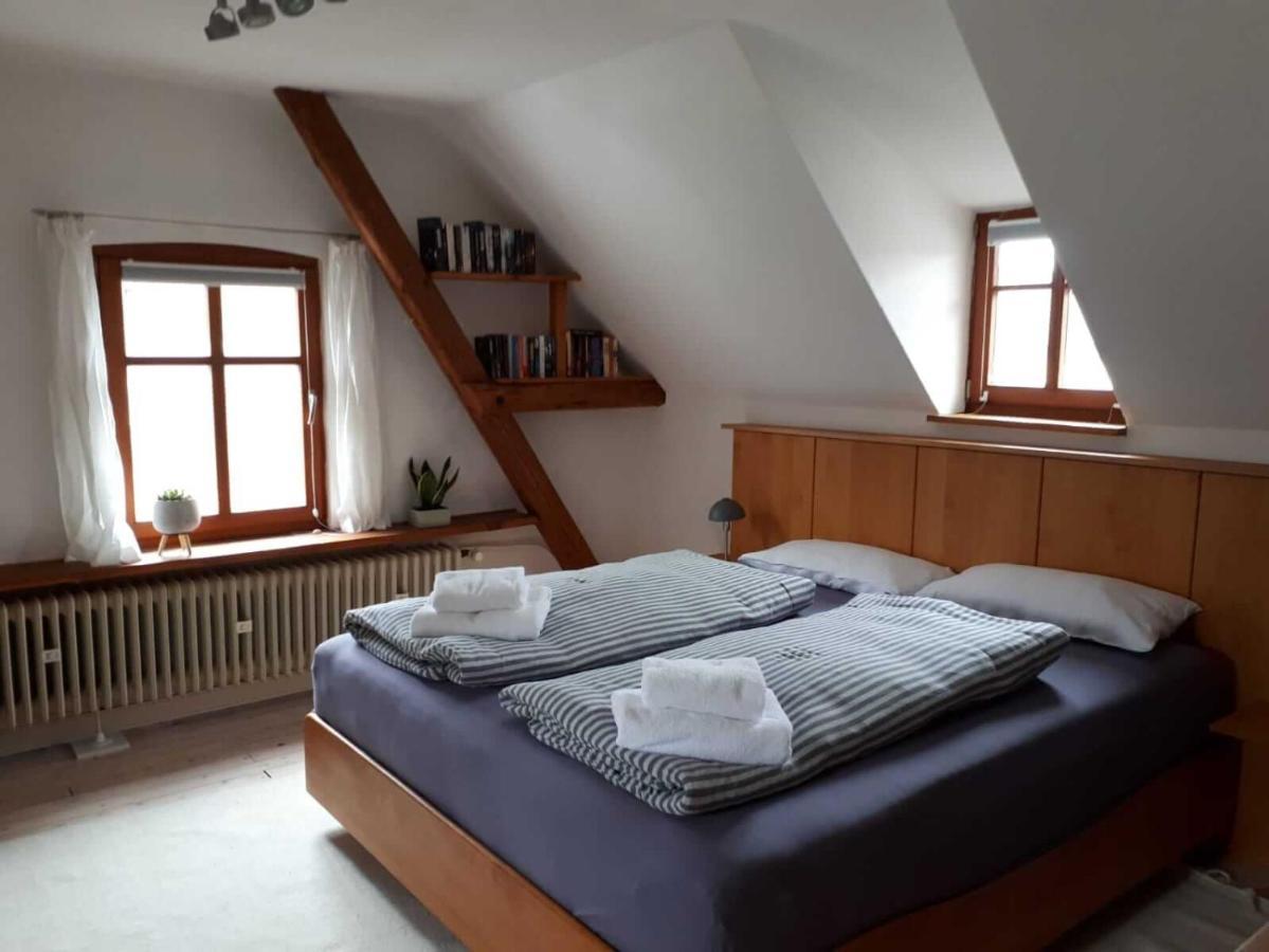 Aeltestes Haus In Quentel - Ferienwohnung 2 Mit Dachterrasse Lichtenau Eksteriør billede